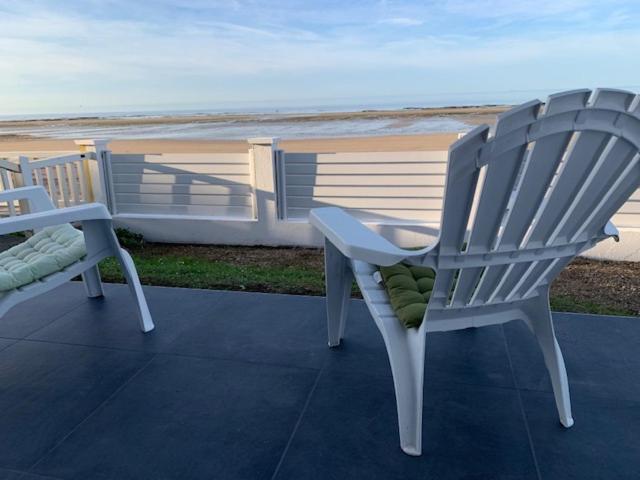 Villa De La Plage, Front De Mer, Juno Beach Bernieres-sur-Mer Luaran gambar